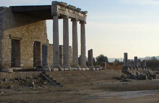 Miletus Great Horbor Monument