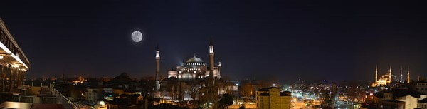 Istanbul Mosques in The Night Time