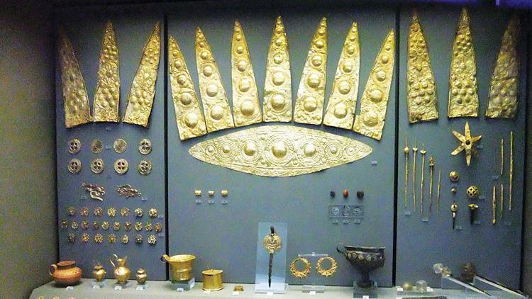 Plundered Troy Treasures in Moscow Pushkin Museum