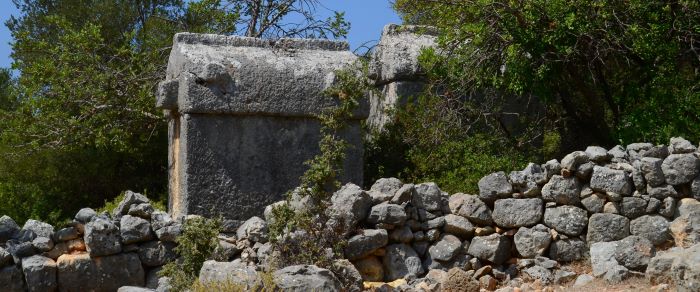 Lycian tombs in Aperlai