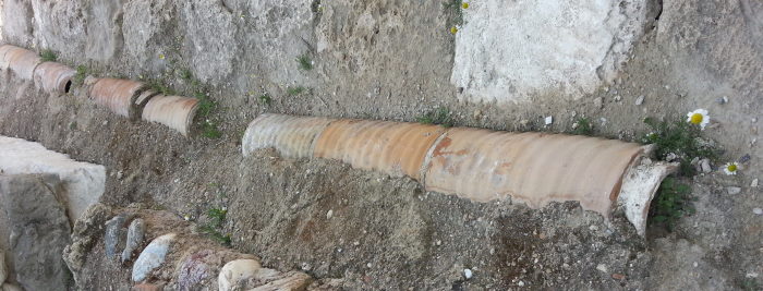 Water Pipes in Laodicea