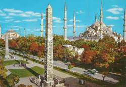 An old postcard showing how Sultanahmet Square used to look like in the 80s