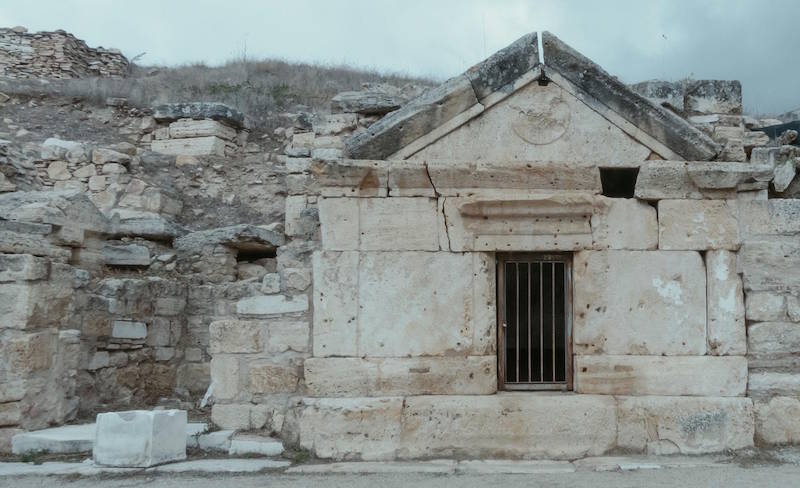 Martyrium of Saint Philip: Pamukkale's Hidden Tomb 1 The tomb of St Philip in Hierapolis (Pamukkale), Turkey