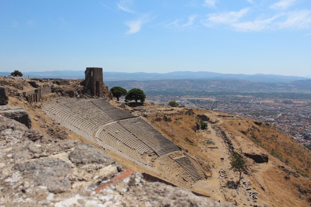 The Seven Churches Today: Modern Names, Locations, and How to Visit Them 1 The steep theater of Pergamon on the acropolis hill above modern Bergama